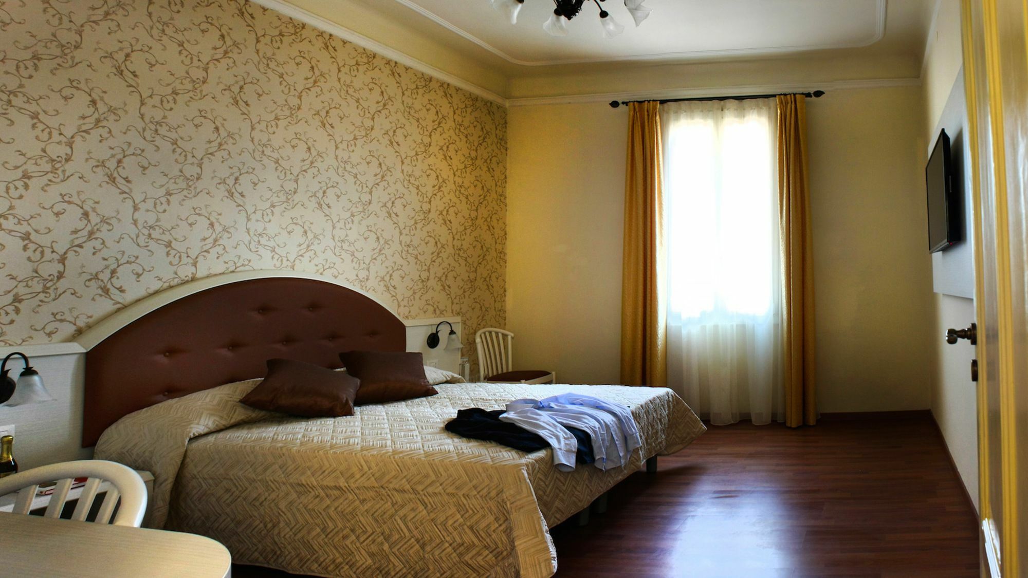Boutique Hotel Casa Faccioli Bologna Kültér fotó
